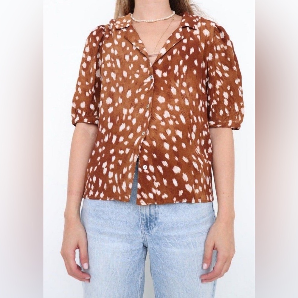 Zara Animal Print Button Up Short Cap Sleeve Blouse Size Small Viscose